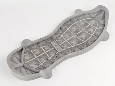 طابعة ثلاثية الأبعاد للطباعة على المواد المعدنية 